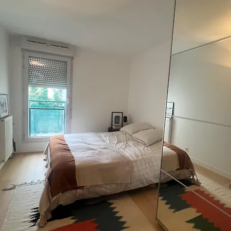 Appartement 45m2 - à 1 Min Rer A Et 5 Min Metro Bérault Vincennes